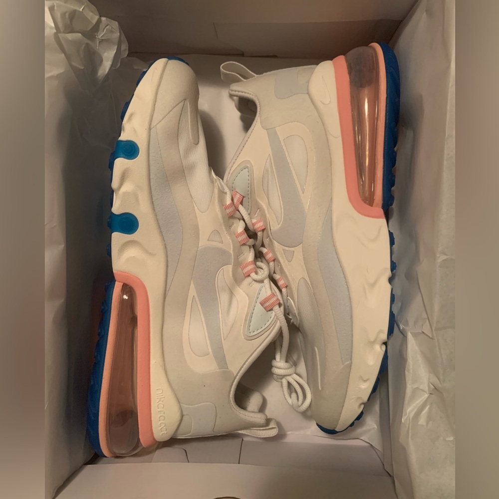 Nike White and Pink Air Max Sneakers